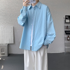 浅蓝色