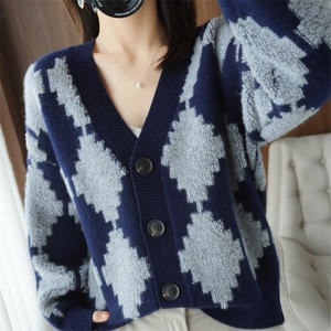 秋冬新款100%纯羊毛开衫女V领拼色菱形宽松毛衣加厚羊绒针织外搭图片