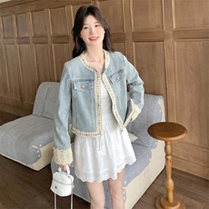 时尚新款蕾丝拼接牛仔外套2C098-8520P165K258，女装短外套，2C098