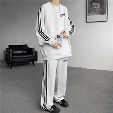 白灰色套装