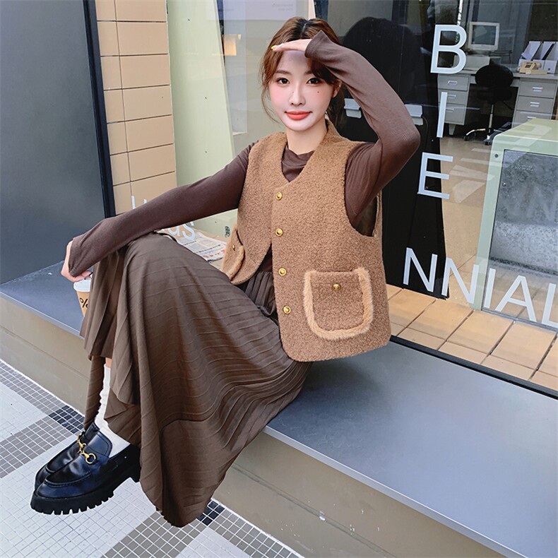 【现货】1C128-A16秋冬针织连衣裙+羊羔毛马甲套装P145-K205,女装套装/套裙,先锋丽姿