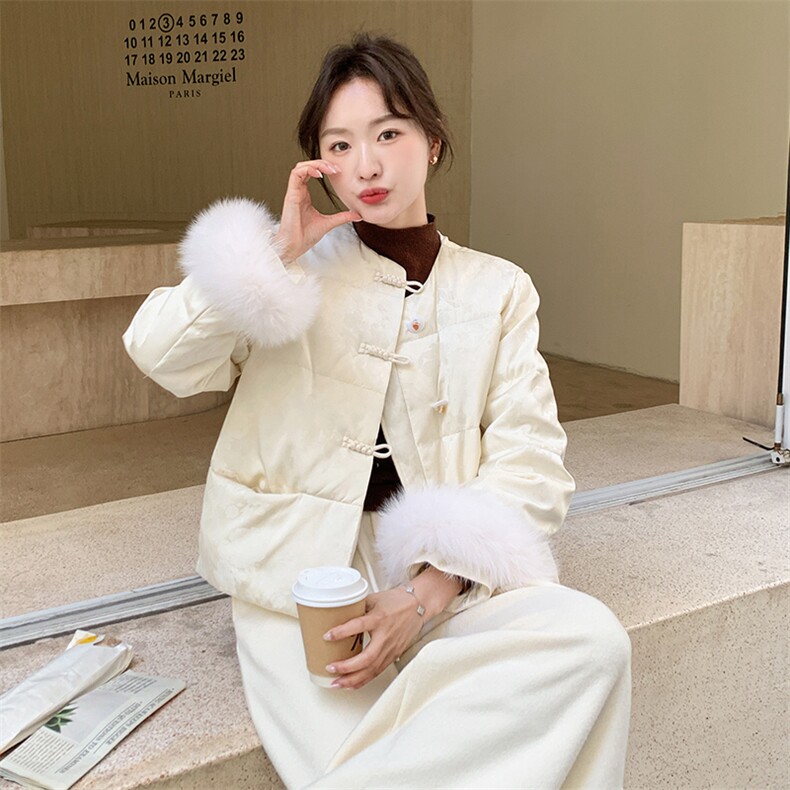 新中式人丝提花羽绒服女冬季欧货高端狐狸毛袖口90白鸭绒保暖外套,女装羽绒服,纯色衣恋