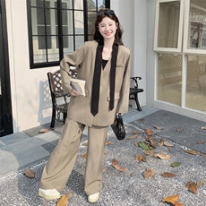 卡其色设计感韩系西服套装女2025年秋季新款西装休闲阔腿裤两件套，女装套装/套裙，2C116
