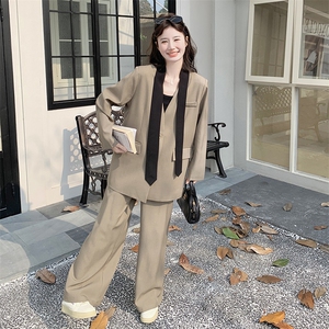 卡其色设计感韩系西服套装女2025年秋季新款西装休闲阔腿裤两件套图片