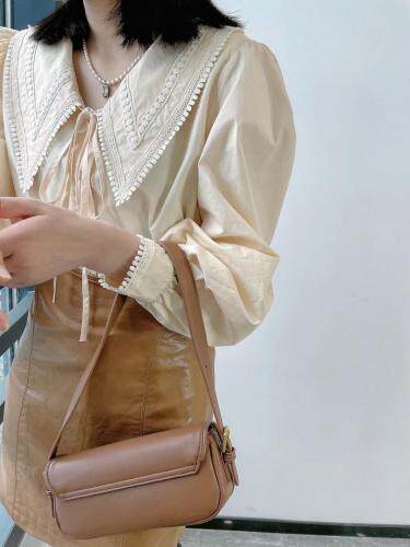 花边领泡泡袖上衣，其它，伊媚儿