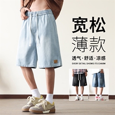 浅蓝色
