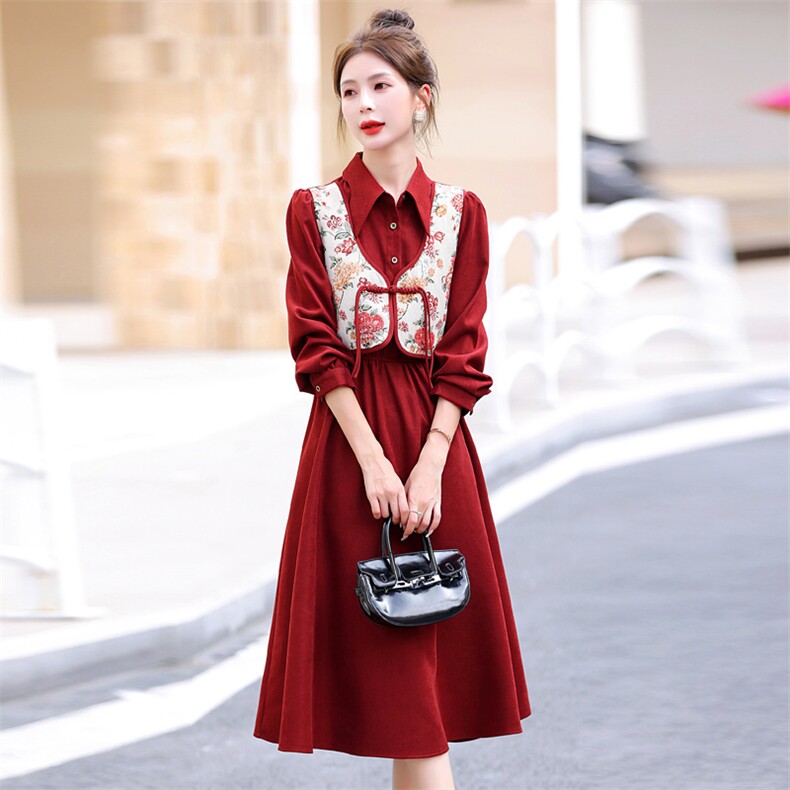 新中式刺绣连衣裙2024春新优雅气质显瘦马甲假两件裙，女装连衣裙，意芙黎