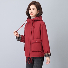 2023冬季拼接连帽时尚休闲夹棉加厚保暖舒适棉服，女装棉衣/棉服，独衣靓