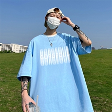 天蓝色