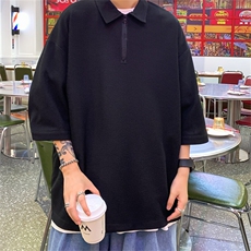 黑色
