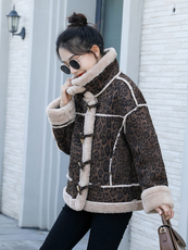 现货2024冬装新款豹纹仿真皮毛一体中长款保暖时尚皮草外套，女装羊羔毛/颗粒绒，仟媚宠