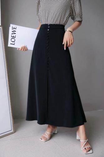 开叉A字裙，女装，盛歌玛