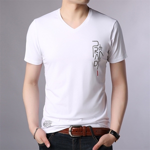 G6821 2021夏季新款T恤衫男短袖V领图片