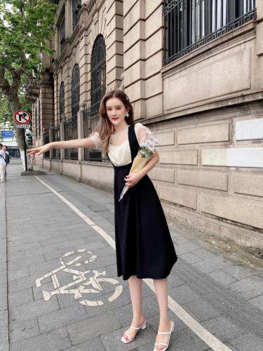 【现货】韩版钉珠连衣裙，女装连衣裙，艾丹迪蔓