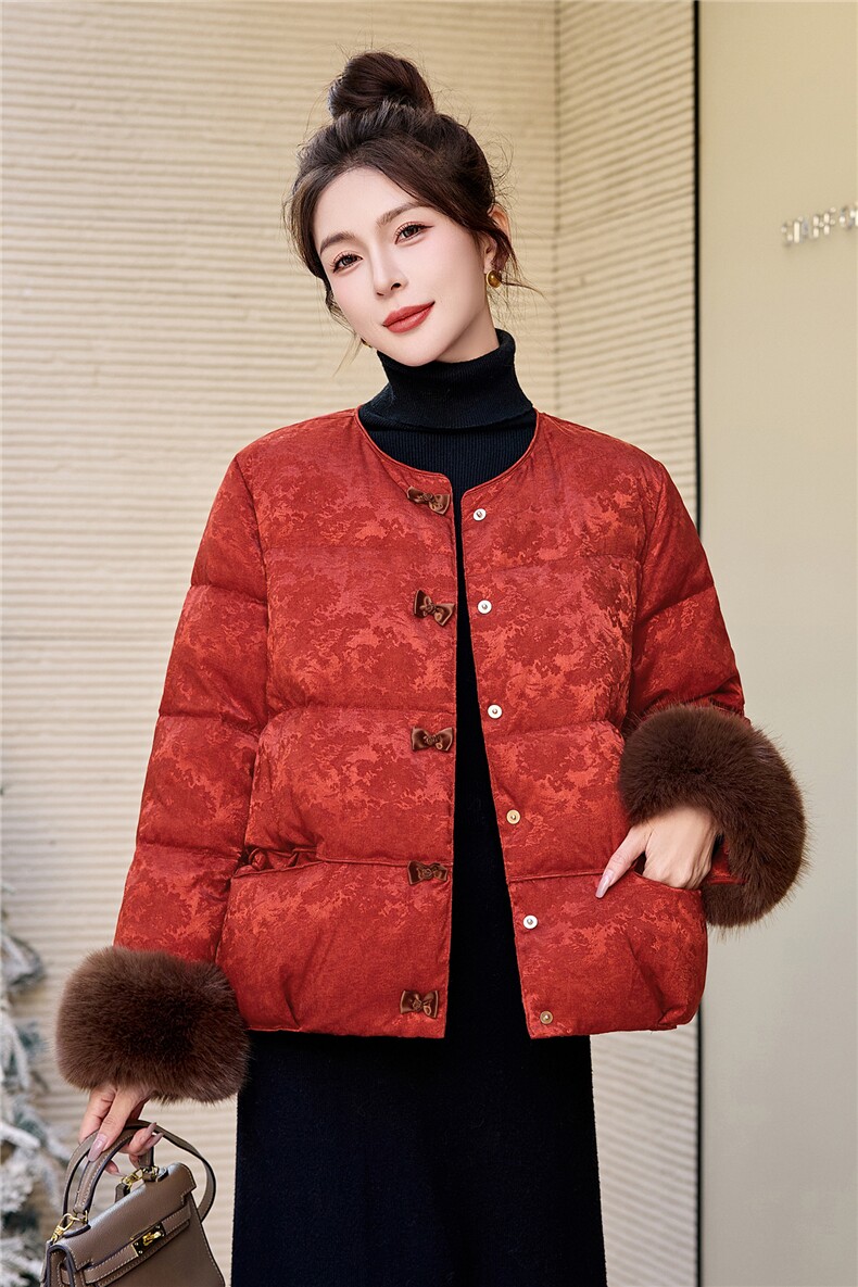 冬装新中式人丝提花加厚保暖仿真狐狸毛短款羽绒服新标90白鸭绒,女装羽绒服,姿衣坊