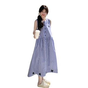 甜美蓝色格子无袖背心连衣裙女夏季2025新款独特漂亮大方得体裙子图片