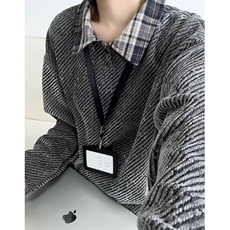 深灰色