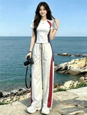潮流时尚休闲运动套装女夏季新款显瘦竖纹圆领短袖上衣长裤两件套，女装套装/套裙，江南