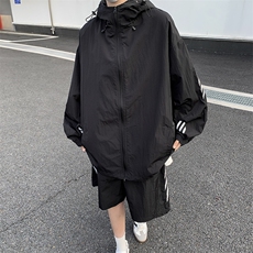 黑色套装