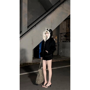 现货重磅硬挺boxy羽绒棉衣座山雕猫耳大毛毛领麂皮棉服冬外套图片