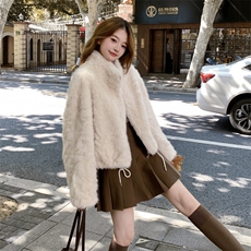 纯白色秋冬皮毛一体外套女仿水貂绒休闲上衣2C353--711#P180K268，女装短外套，2C353