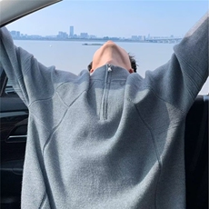 灰色