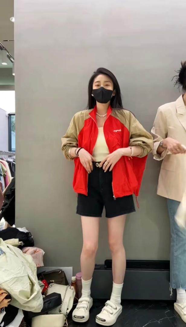 韩系撞色设计洋气小字母防晒小外套,女装其它,L·H·X
