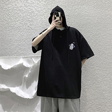 黑色