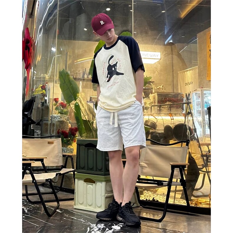 抖音得物供货240克宽松纯棉美式潮牌印花插肩袖拼接短袖T恤AT1520图片