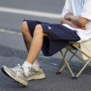 户外运动休闲速干短裤夏季高街潮牌工装五分裤美式潮牌透气裤子男图片