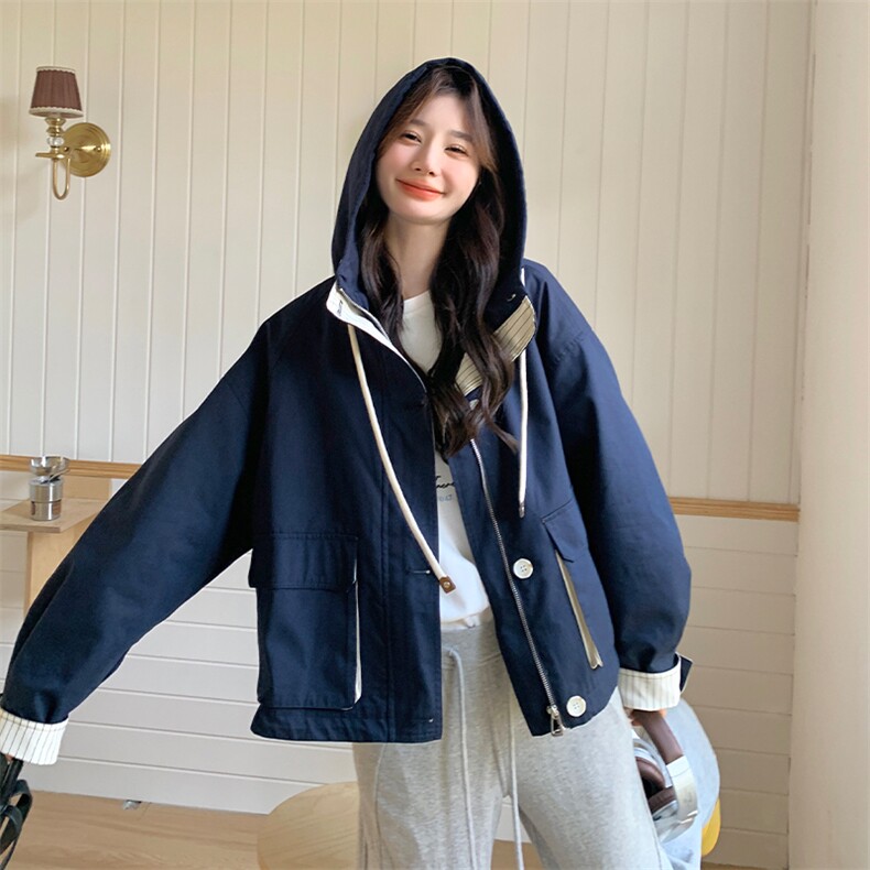 韩版设计感条纹拼接廓形短外套女2025春新款休闲气质减龄连帽上衣图片
