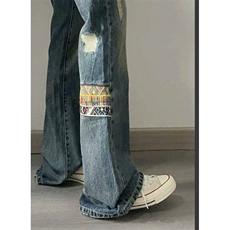 蓝色
