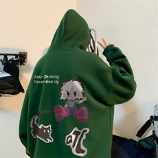 墨绿色