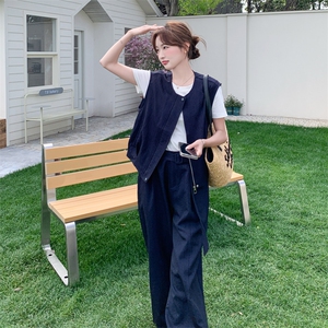 休闲马甲女夏季新款小香风减龄阔腿裤T恤三件套图片