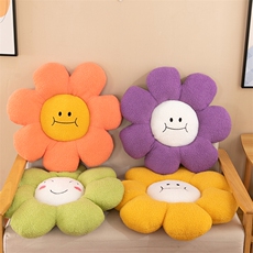 辉子网供 花瓣表情坐垫