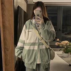 绿色
