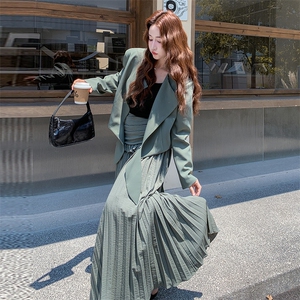 设计感条纹拼接西装外套套装女2025秋季新款高腰半身裙西服两件套图片