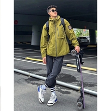绿色户外冲锋衣外套男款春秋硬壳机能防水爬登山服旅行高级感夹克，男装夹克，星座506A