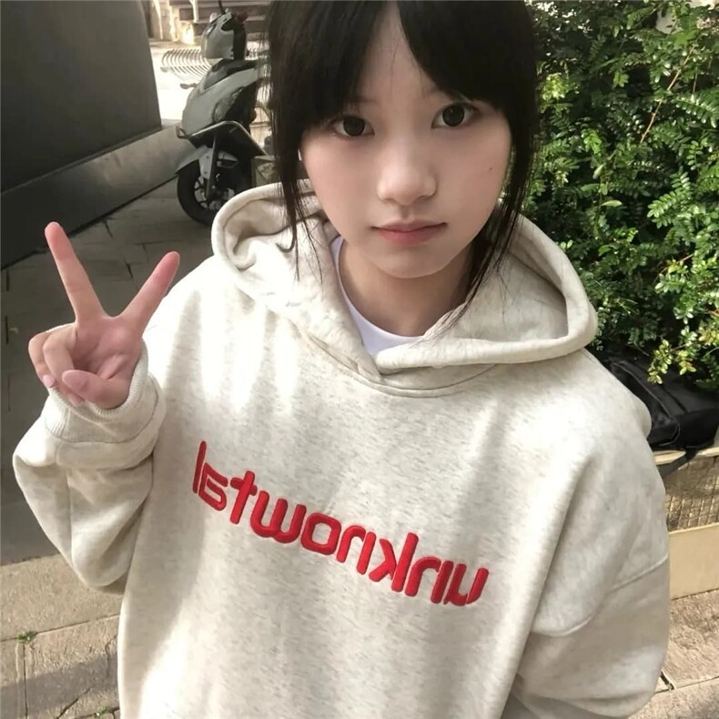 CX219-P49刺绣美式卫衣女2025新款连帽套头衫ootd少女学生春秋,男装卫衣,电商B323A