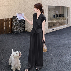高级感老钱风一整套穿搭女2025夏季新款气质轻奢马甲阔腿裤两件套图片