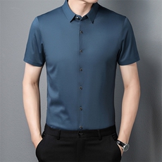 蓝色