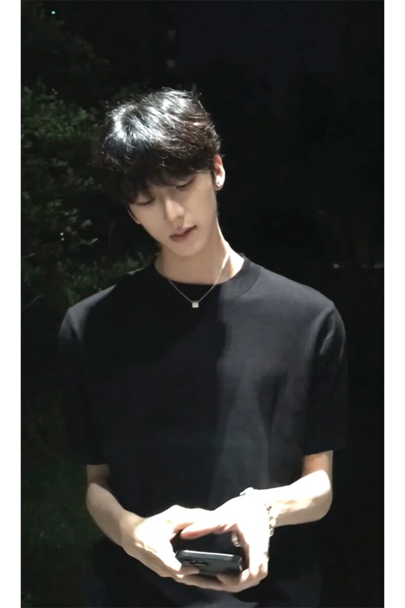 针织短袖X7160-TP4068凉感透气小领口修身螺纹帅气打底衫男,男装T恤,电商A102