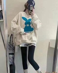 新款兔子加绒卫衣图片