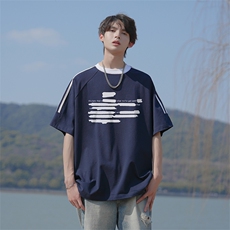 藏青色