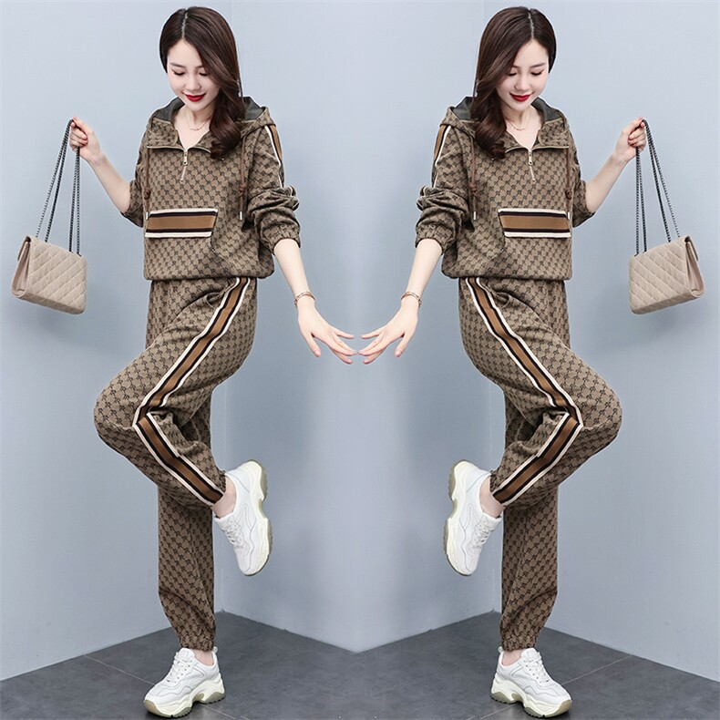 欧洲站休闲运动套装女士春秋季2026新款高级感减龄卫衣穿搭一整套，女装套装/套裙，奕薇雅