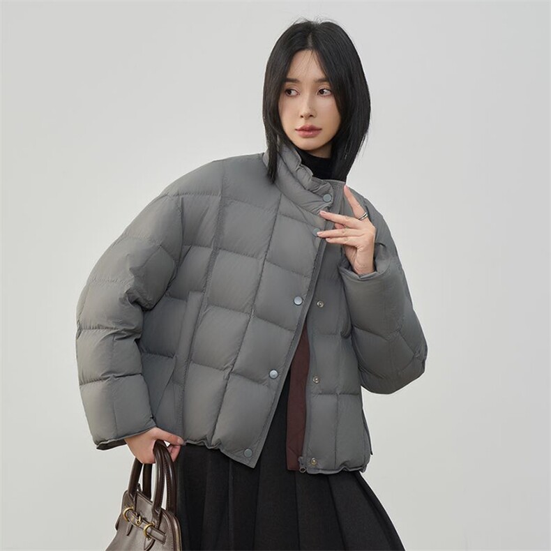 现货2025年冬季新款羽绒服90白鸭绒休闲风女,女装羽绒服,阳光伊恋