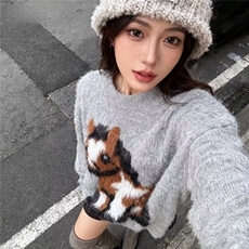 灰色