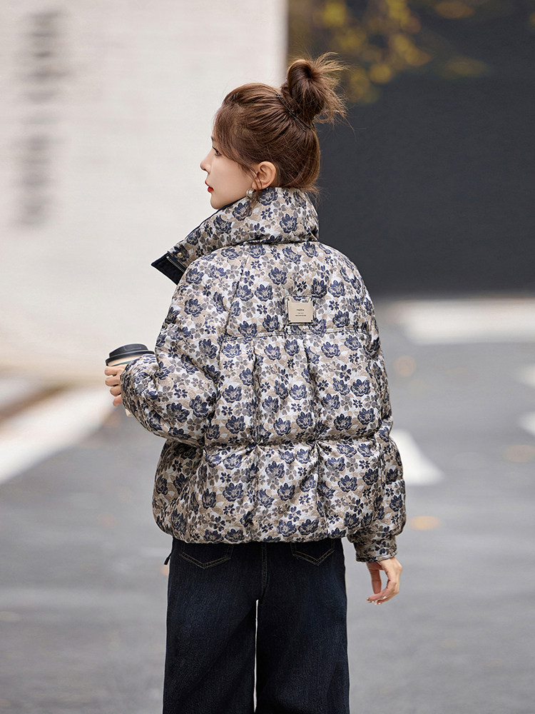 短款羽绒服女2024冬季新款小个子高端洋气设计感欧货碎花厚面包服,女装羽绒服,艾尚靓装