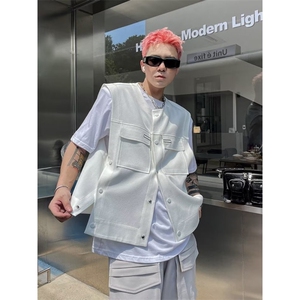 潮流青春流行西装领原宿秋季男新款马甲文艺纯色时尚简约标准潮图片