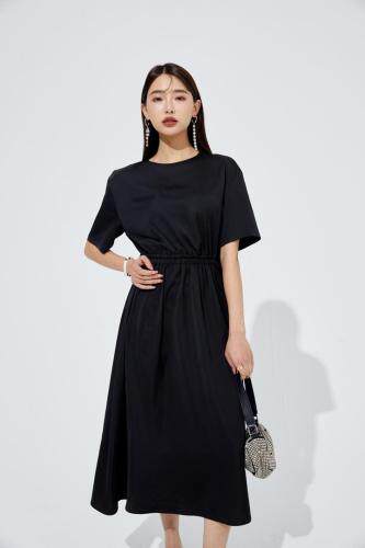 现货夏装后腰镂空设计连衣裙，女装连衣裙，M&VC